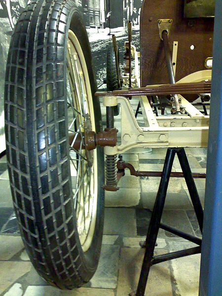 450px Fournier Voiturette BaBy Type 1912 front suspension